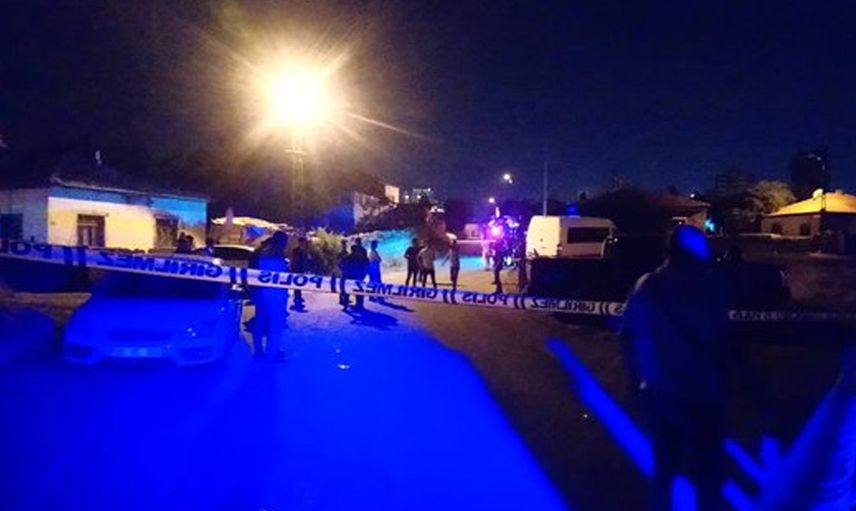 Kurşunlar havada uçuştu