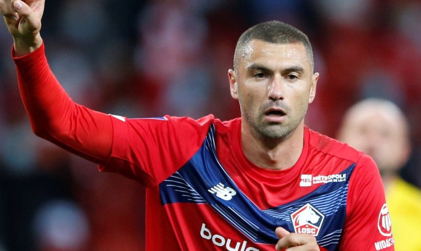 Burak Yılmaz, Eski Takımları Beşiktaş ve Trabzonspor İle İlgili Dikkat Çeken Açıklamalar Yaptı!