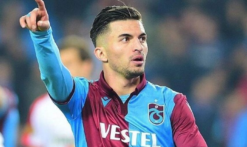 Şampiyon Trabzonspor'un futbolcusu Hüseyin Türkmen, Çaykur Rizespor'a transfer oluyor!