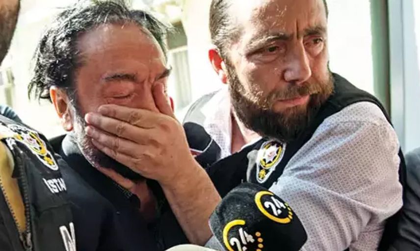 Adnan Oktar'ın cezaevi istekleri deşifre oldu: 1 ayda 252 kez kadın avukatlarla görüştürülmüş! ''Kameraları kapattırıp...''