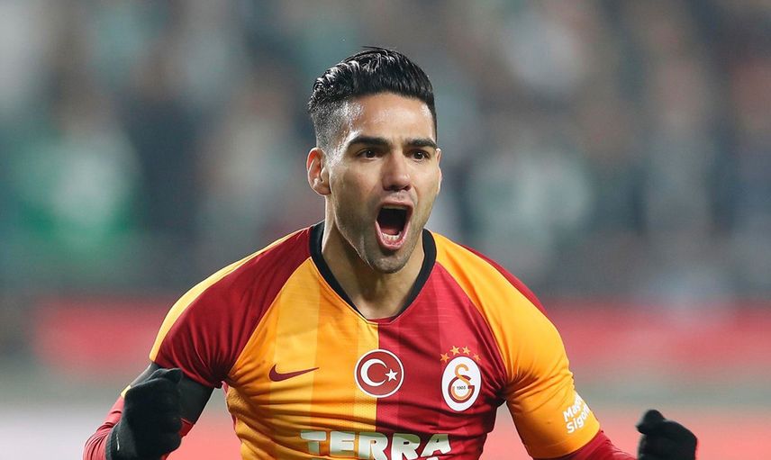 Rayo Vallecano Başkanı, Galatasaray'dan Ayrılan Radamel Falcao'yu Övdü!