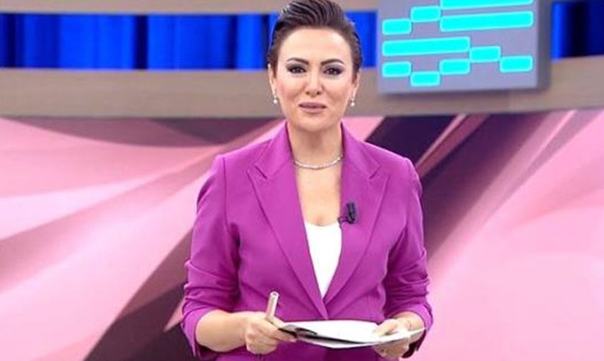Türk televizyon tarihinde görülmemiş olay! Canlı yayında kimseye aldırmadan tuvaletini yapan kadın izleyicileri şaşkına çevirdi