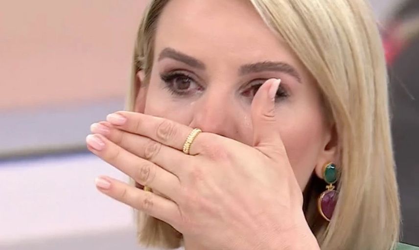Esra Erol canlı yayında çıldırdı: Siz cani misiniz? Bunlar nasıl anne-baba!
