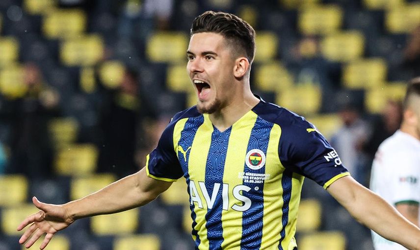 Fenerbahçe'de İç Transferde Berke Özer ve Ferdi Kadıoğlu İle İlgili Problem Yaşanıyor!