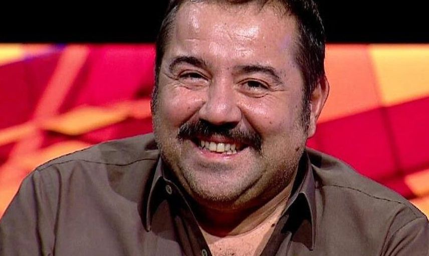 Ata Demirer Evinde Talihsiz Kaza Geçirdi