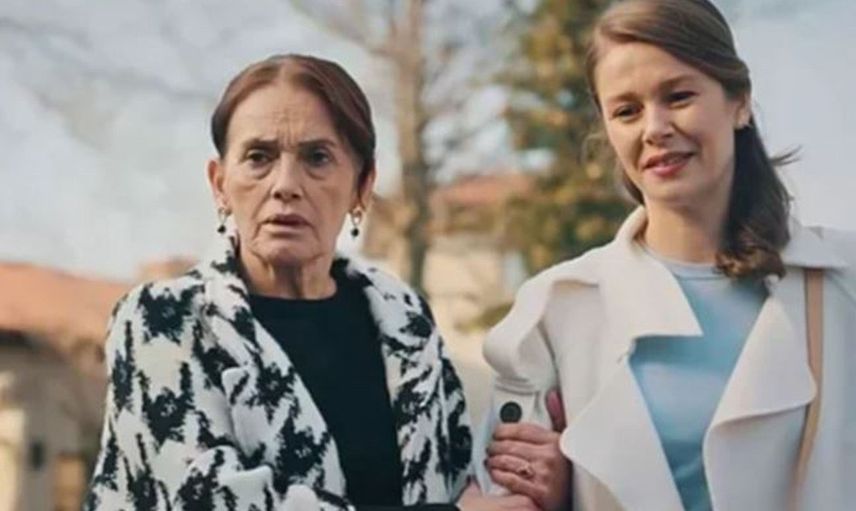 Camdaki Kız Dizisi Cana’ya ne olacak? Hande Ataizi diziden ayrılıyor mu? O detay izleyicinin gözünden kaçmadı
