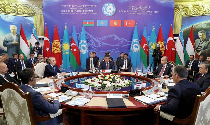 300 MİLYONLUK TÜRK DÜNYASI UYANIYOR