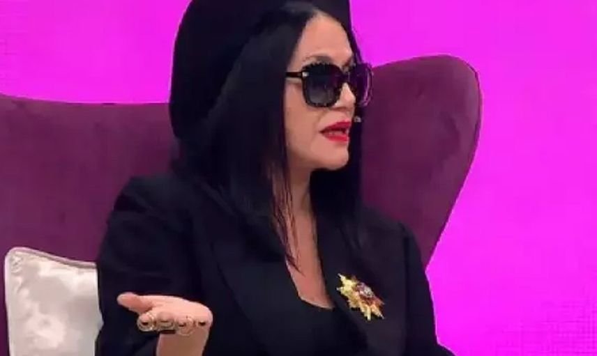 Ünlü modacıdan Nilüfer'e ağır eleştiri: ''Geçen senelere, itibarına yazık...''