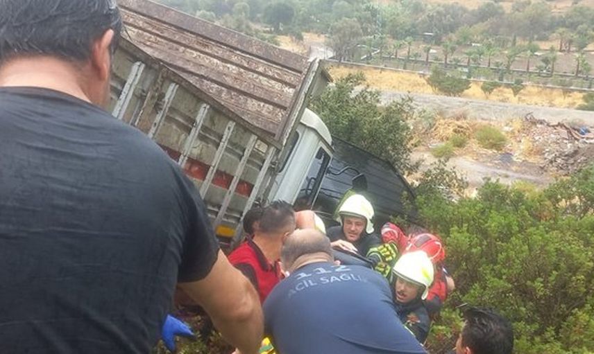 Son dakika! İbrahim Tatlıses trafik kazası geçirdi: Apar topar hastaneye kaldırıldı