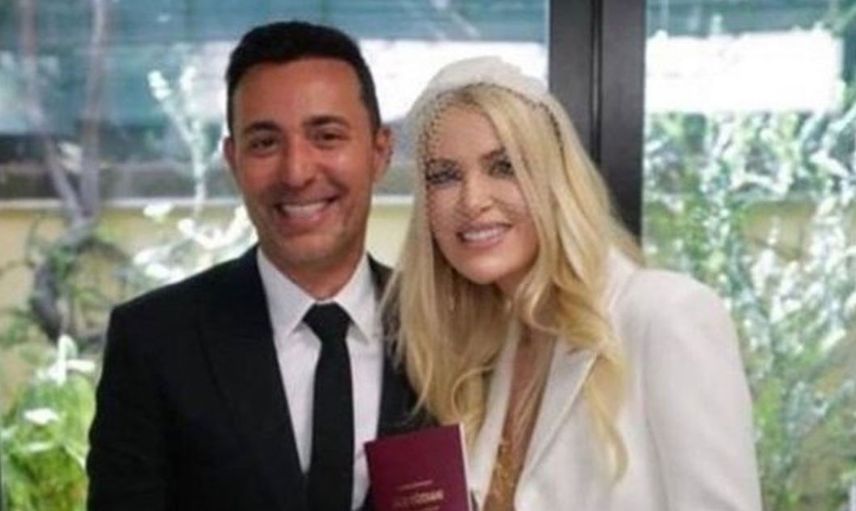 Mustafa Sandal sahte karın kaslarıyla genç karısına şov yaptı! Görüntüler sosyal medyada dalga konusu oldu