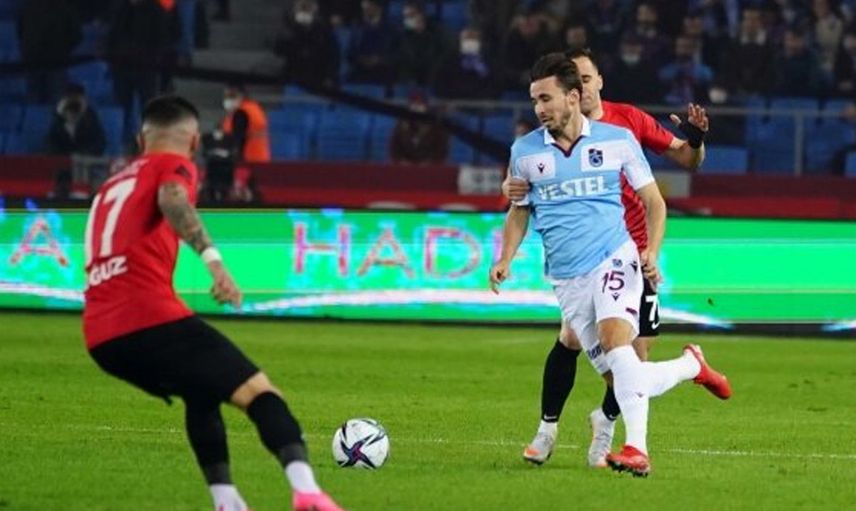Trabzonspor'da Anders Trondsen Takımdan Ayrılmayı Düşünmüyor!