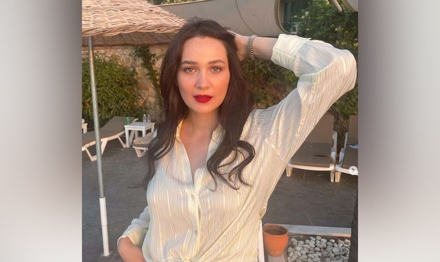 Gönül Dağı’nın Dilek’i  Gülsim Ali İlhan’ın cesur pozları olay oldu! Diziden ayrılınca açıldıkça açıldı