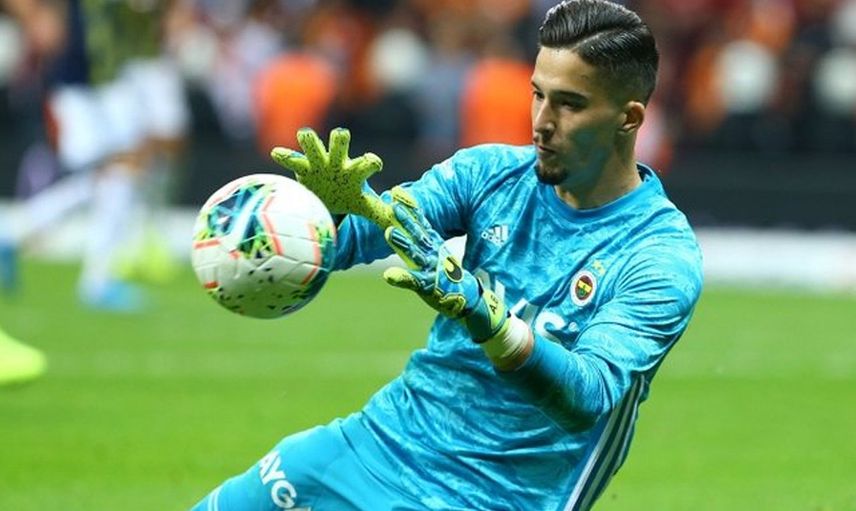 Prens Selman'ın Newcastle United'ı, Altay Bayındır'ı Transferde Radara Aldı!