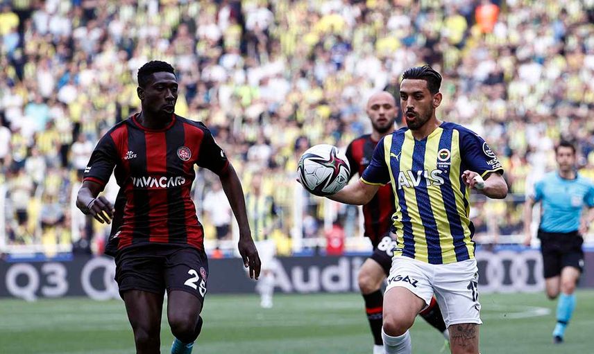 Önder Özen Fenerbahçe - Karagümrük maçının ardından Volkan Demirel hakkında övgü dolu sözler söyledi