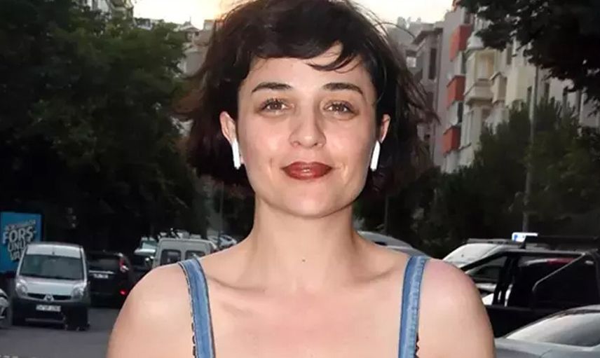 Gonca Vuslateri'nden müjdeli haber geldi! Hamile olduğu duyurdu