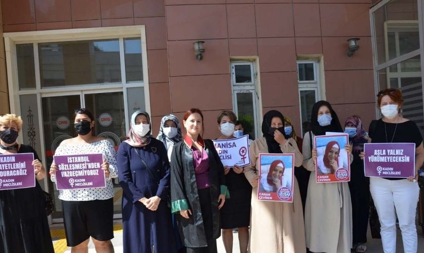 Manisa'da Sevgilisini Önce Öldürdü Sonra da Arkasından Ağladı