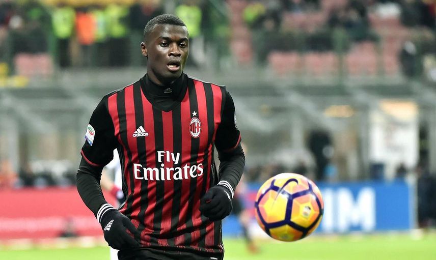 Fenerbahçe'nin Transfer İçin Görüştüğü M'Baye Niang Kimdir?