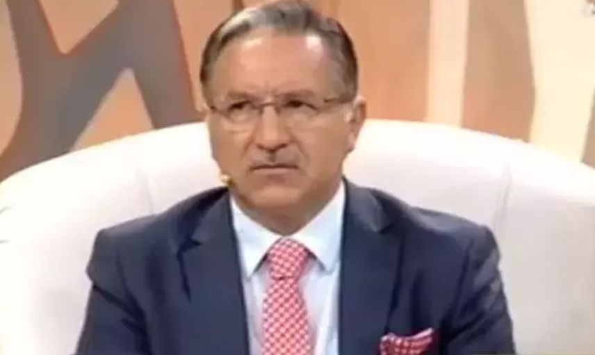 Mustafa Karataş o söze çok sinirlendi: Sunucu müdahale etti! Yatak yorgan ayırdık...