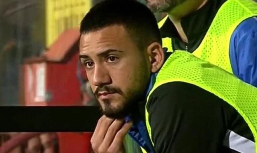KİMDİR?