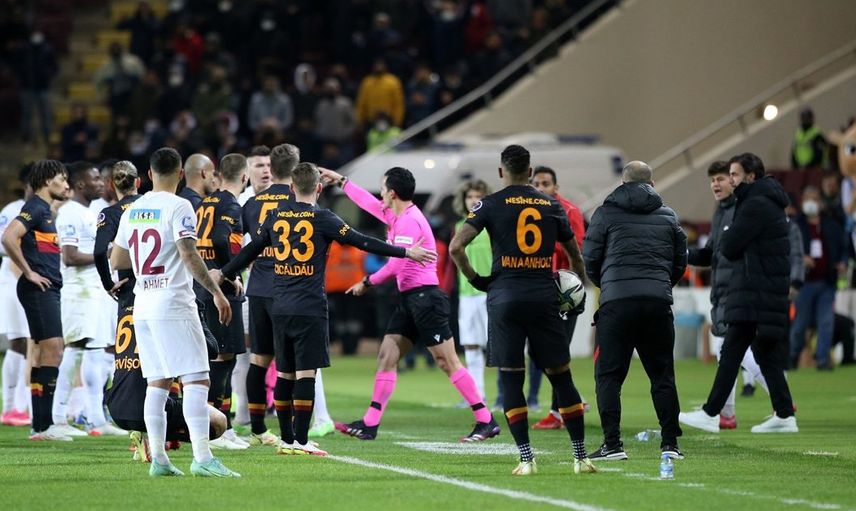 Galatasaray'ın Eski Yöneticisi Abdurrahim Albayrak'tan Çarpıcı Açıklamalar!