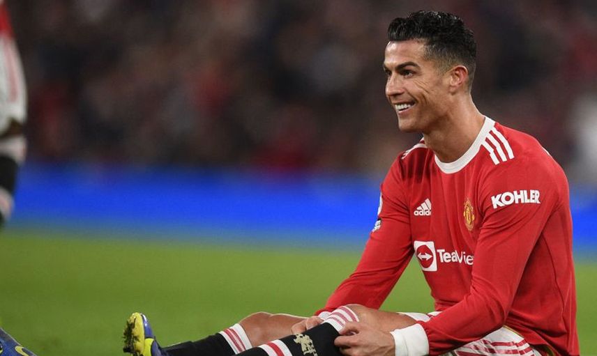 Manchester United'ın Yıldızı Cristiano Ronaldo'dan Çok Konuşulacak Karar!