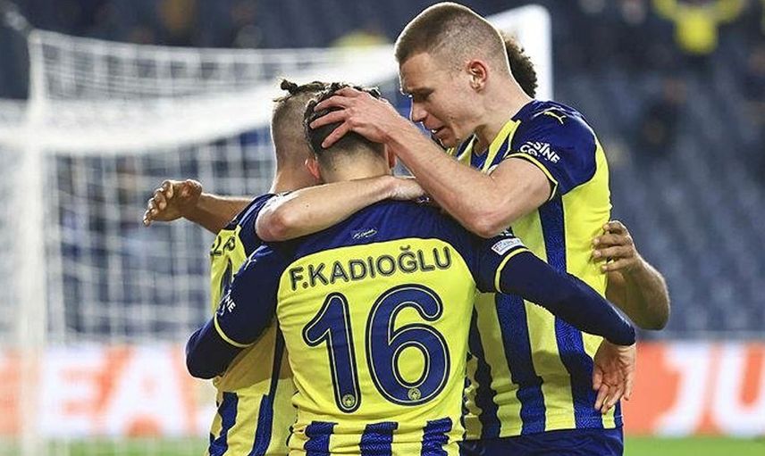 Ajax Fenerbahçe'den Ferdi Kadıoğlu'nu Transfer Etmek İstiyor!