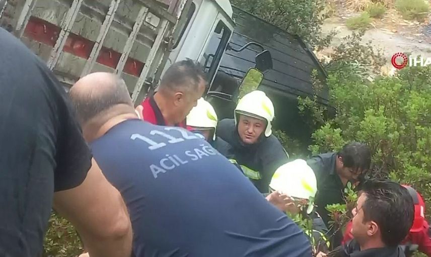 Trafik kazası geçirerek arabada sıkışıp kalan İbrahim Tatlıses'ten üzen haber geldi!