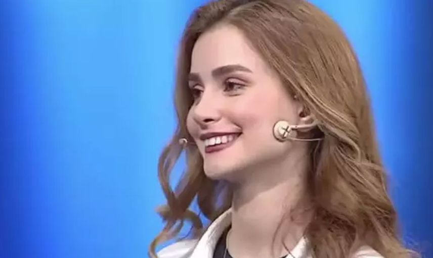 Müge Anlı’nın sır gibi sakladığı kızı Lidya, yarışma programında ortaya çıktı: Annesine olan benzerliği ağızları açık bıraktı