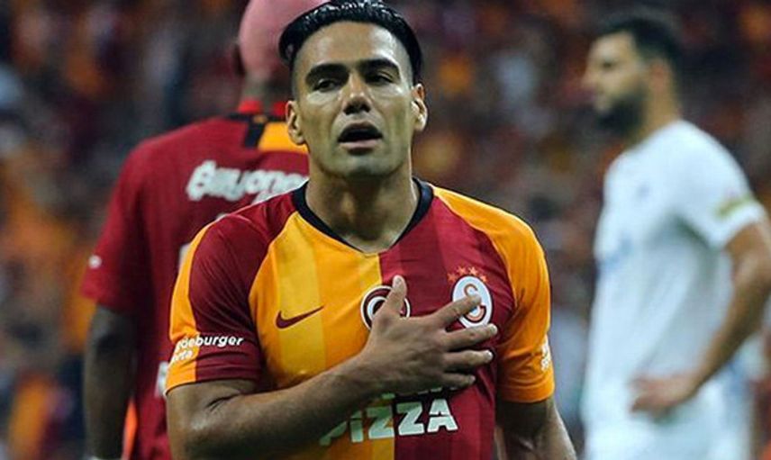 Radamel Falcao Eski Formuna Kavuştu