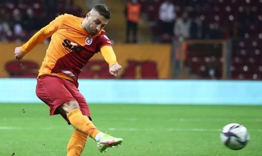 Galatasaray'da Domenec Torrent Alanyaspor Maçı Öncesi Alpaslan Öztürk'ü Odasından Kovmuş!