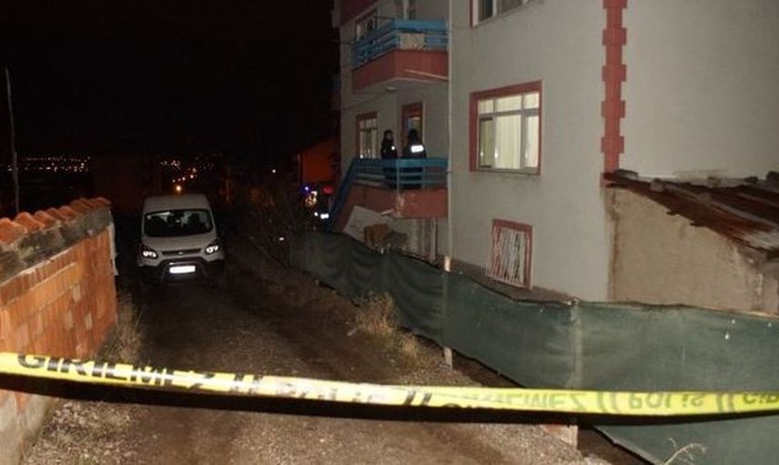 28 Bıçak Darbesiyle Katledilen Nazmiye Koyuncu Cinayeti ''Canavarca Hisle Öldürme' Sayılmadı!