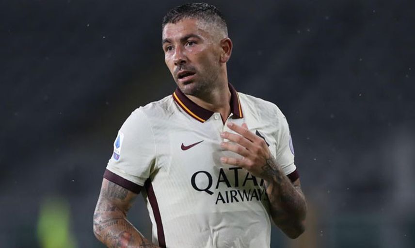 Galatasaray Aleksander Kolarov'un Peşinde!