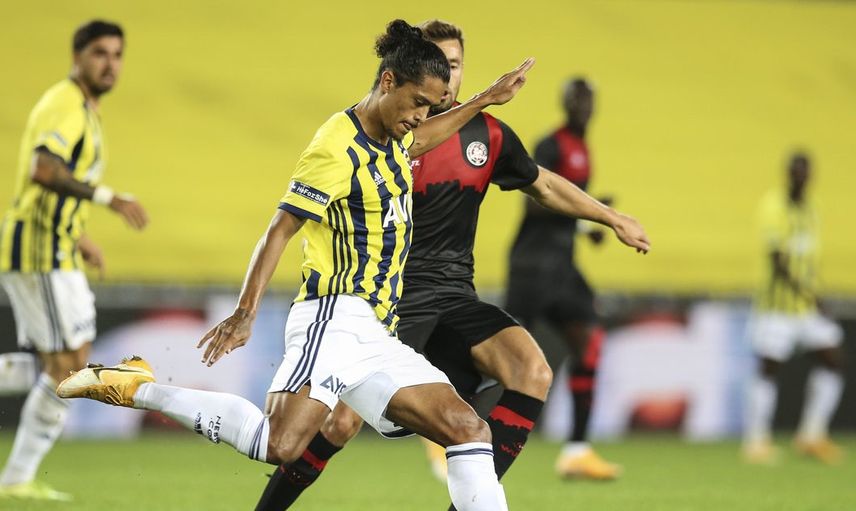 Mauricio Lemos, Aris’e Transfer Oluyor!