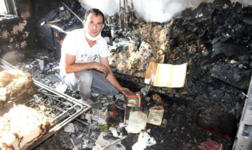 Yangında Küle Dönen Evinde Tek Yanmayan Şey: Kur'an-ı Kerim!