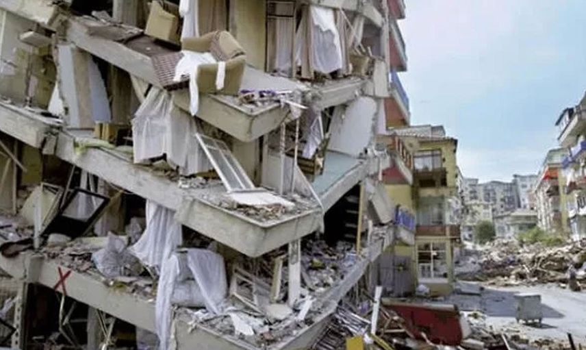 99 yılındaki büyük Marmara depremi felaketinin 23. senesine özel 23 acı görüntü!