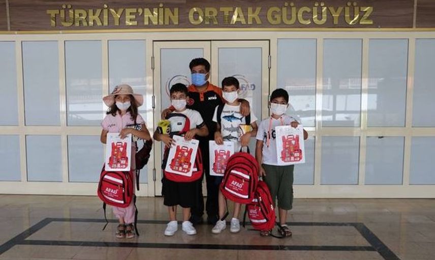 Diyarbakırlı 4 Çocuktan Duygulandıran Hareket
