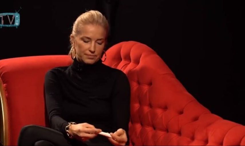 Burcu Esmersoy: Babam beni tuvalette hortumla döverdi