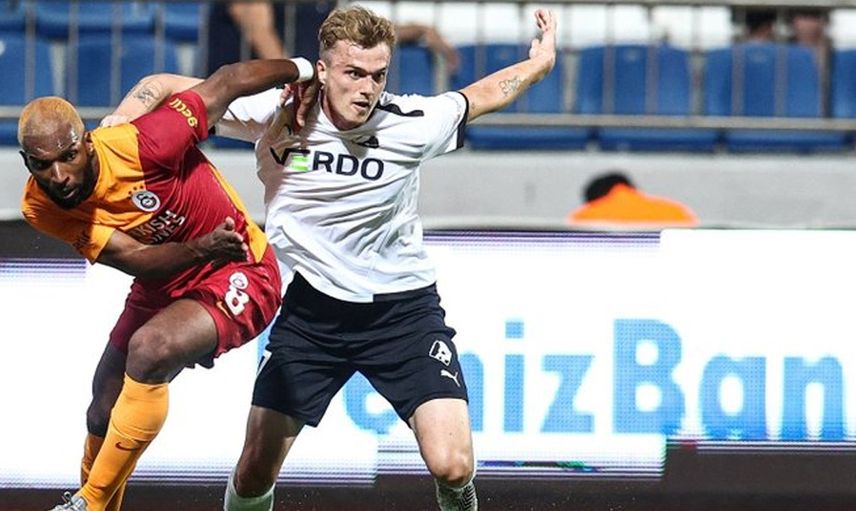 Galatasaraylı Yıldız Ryan Babel Rap Albümü Çıkardı!