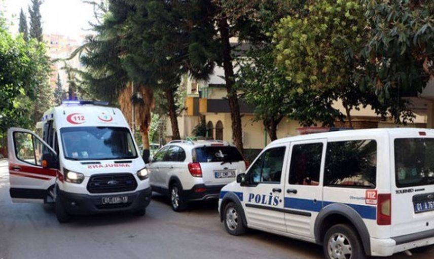 Adana'da kilime basıp kafasını balkona çarpan müteahhit hayatını kaybetti