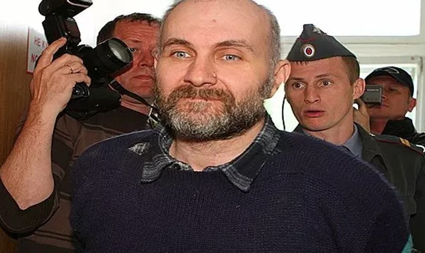 Müslüman mezarlığında yakalandı
