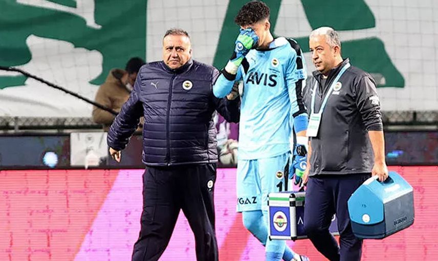 Fenerbahçe'de Altay Bayındır'dan Gelen Haber Yüzleri Güldürüyor!