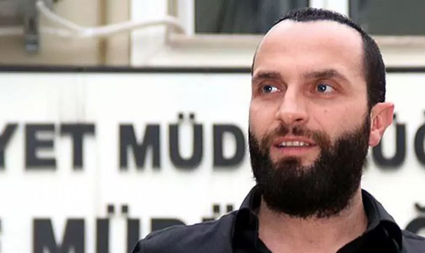 Şarkıcı Berkay Kimdir?