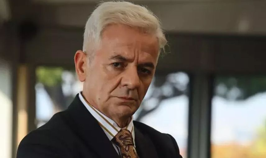 Zafer Algöz 24 gün içinde iki büyük acıyla sarsıldı! Önce annesi şimdi ise babası...