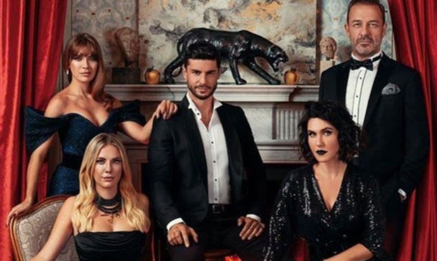 Yasak Elma dizisinde pes dedirten olay! El kadar çocuğun gözü önünde alem yaptılar alkoller havada uçuştu yok mu buna dur diyecek birisi