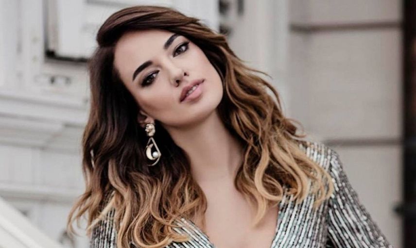 Seda Bakan koşar adım hastaneye gitti, ünlü oyuncunun o hali sevenlerinin yüreğini ağzına getirdi