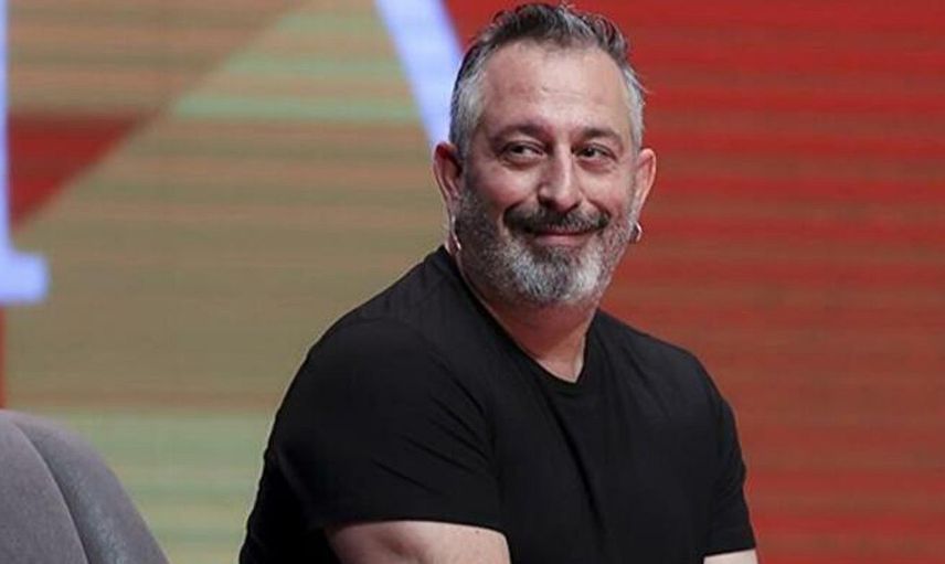 Komedyen Cem Yılmaz'dan, Ramazan'ın ilk gecesinde tepki çeken paylaşım: ''Resmen saygısızlık!''