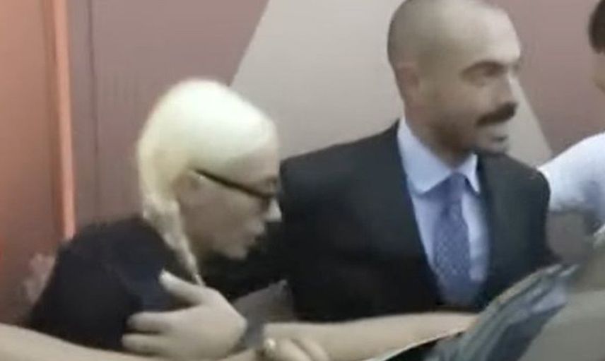 Son dakika! Tahliye olan Gülşen cezaevinden çıktı! Ünlü şarkıcıdan ilk açıklama bakın ne oldu!