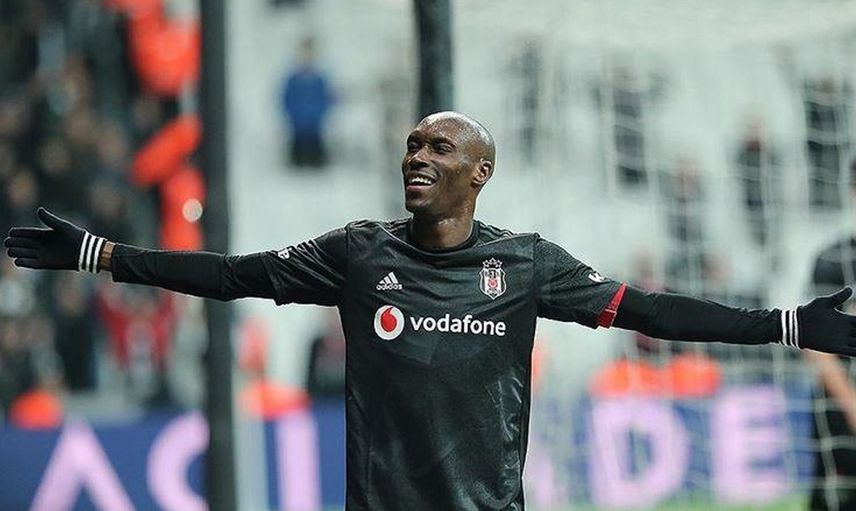 Beşiktaşlı Atiba Hutchinson İle İlgili Kritik Gelişme!