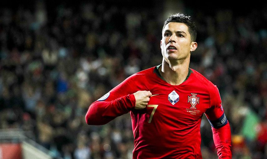Cristiano Ronaldo, Manchester United'a Transfer Oldu!