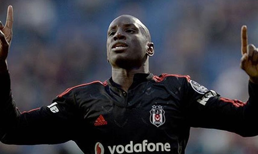 Süper Lig'in eski yıldızı Demba Ba, Beşiktaş'a yardımcı antrenör olarak geri dönüyor!